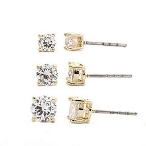 14k Gold Stud earrings with Cubic Zirconia - Picture 6 of 6